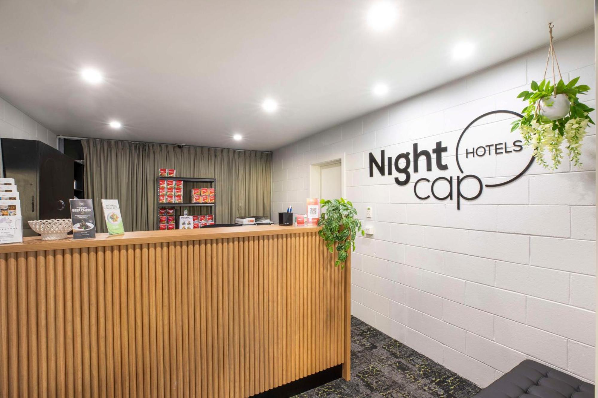 Nightcap At Dalrymple Hotel Таунсвіль Екстер'єр фото